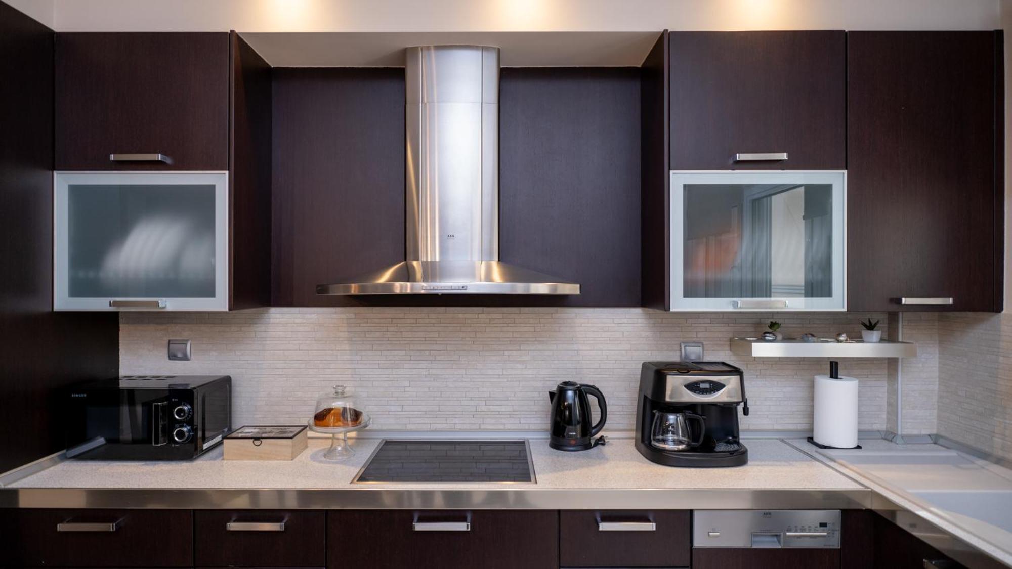 Mary'S Modern And Elegant Apartment Kalampáka Ngoại thất bức ảnh